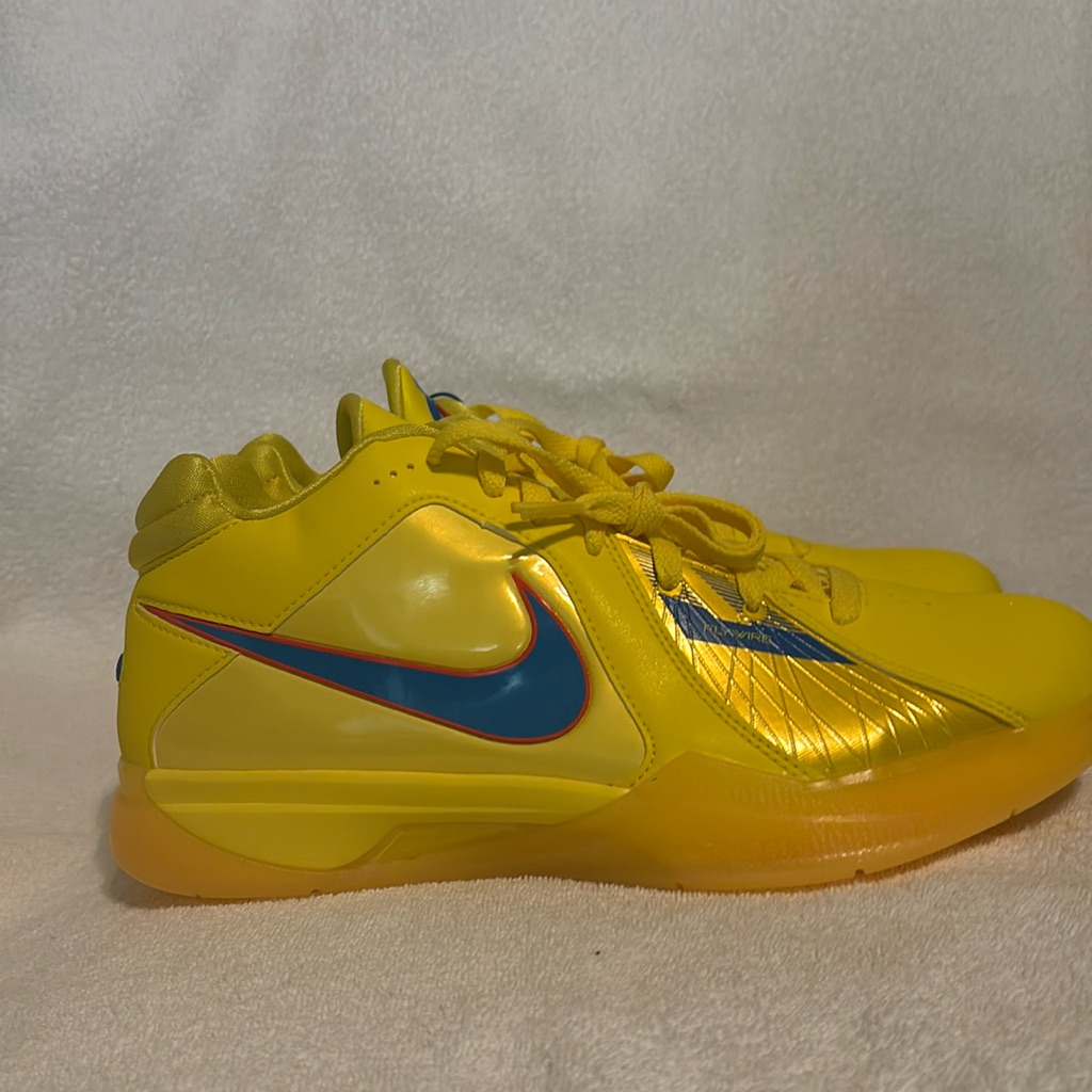 Nike Kd Zoom Iii Size 10.5. Color Vibrant Yellow. High Demand Must Have Shoe.